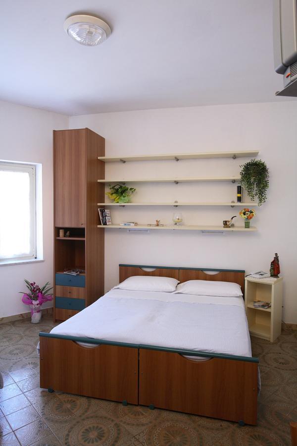 Albergo Terme Santamaria 卡斯泰尔福尔泰 外观 照片