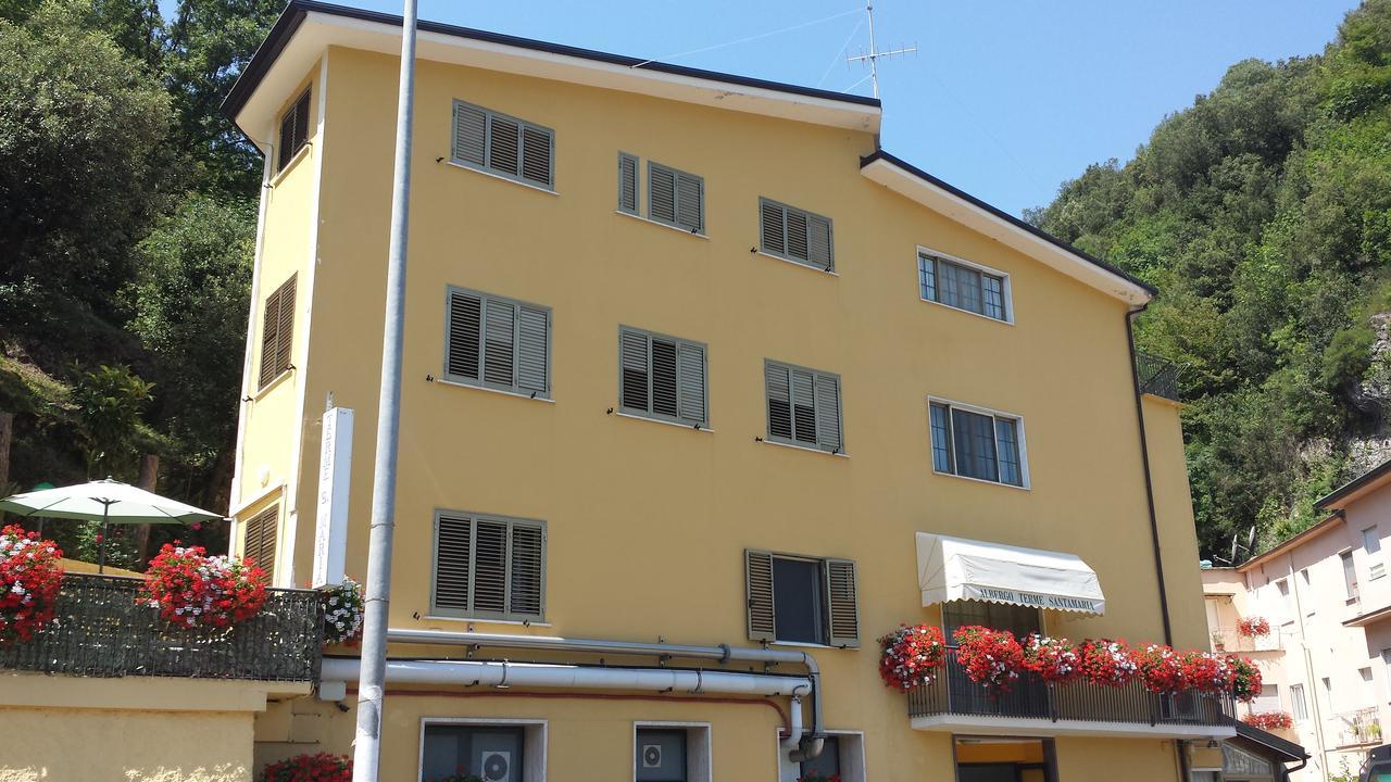 Albergo Terme Santamaria 卡斯泰尔福尔泰 外观 照片
