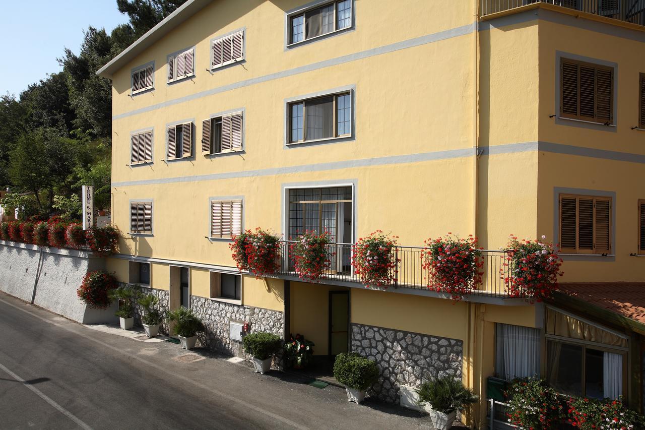 Albergo Terme Santamaria 卡斯泰尔福尔泰 外观 照片