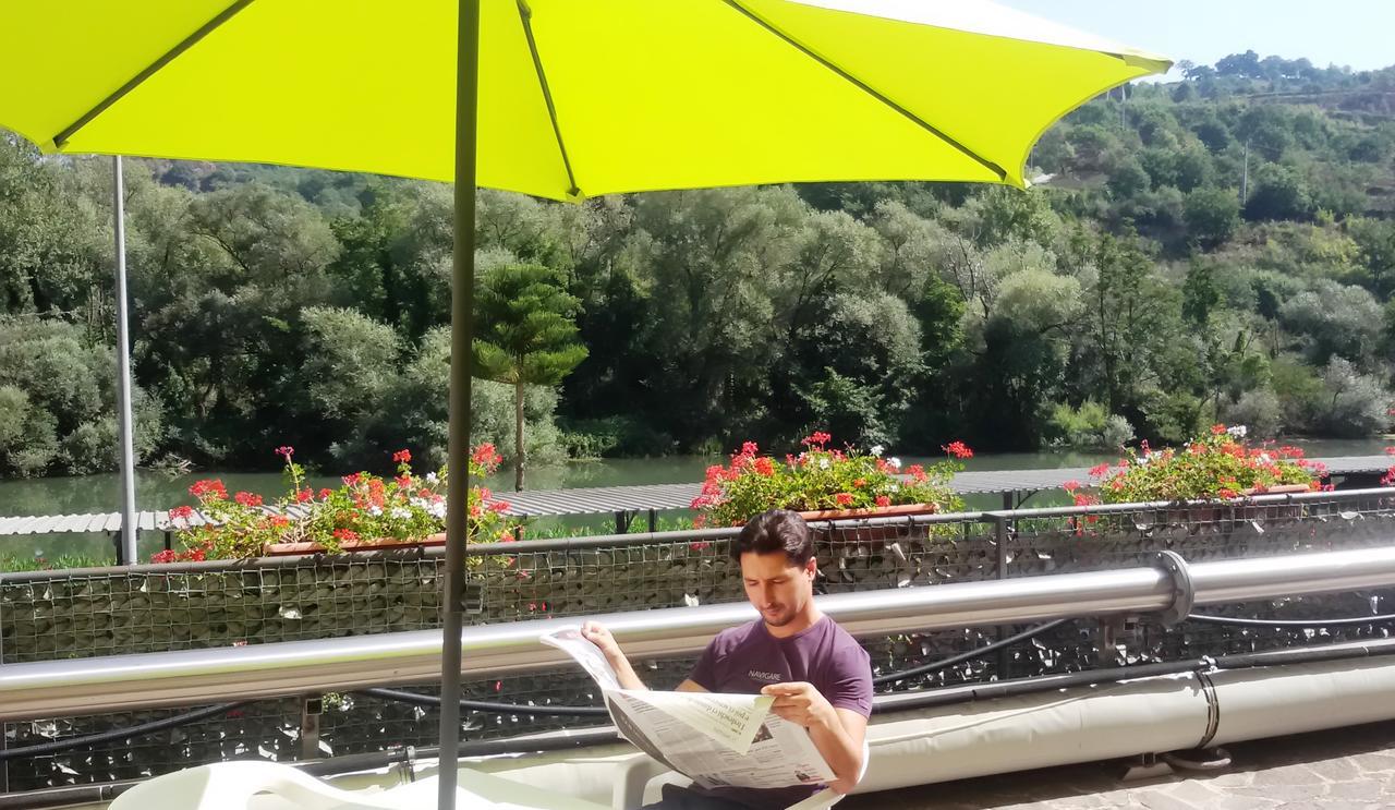 Albergo Terme Santamaria 卡斯泰尔福尔泰 外观 照片