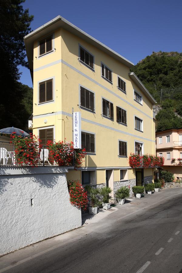 Albergo Terme Santamaria 卡斯泰尔福尔泰 外观 照片